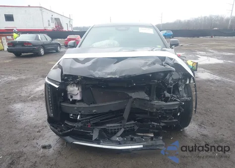 2024 Cadillac Lyriq Luxury W/1Se z USA, uszkodzony, nr VIN 1GYKPSRL5RZ135037